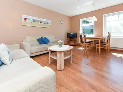 Ferienwohnung für 6 Personen (80 m²) in Holtgast 8/10