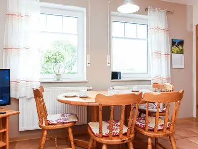 Ferienwohnung für 7 Personen (80 m²) in Holtgast 10/10