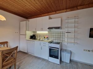 23544624-Ferienwohnung-4-Uttendorf-300x225-5