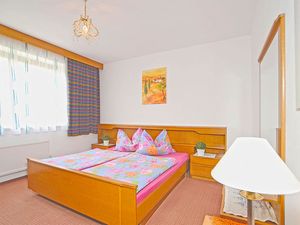 18362290-Ferienwohnung-9-Uttendorf-300x225-3