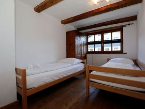 23442513-Ferienwohnung-6-Uttendorf-300x225-1