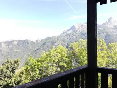 Ferienwohnung für 5 Personen (24 m²) in Uvernet-Fours 8/10