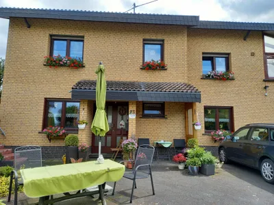 Haus-Leiff > Hausansicht