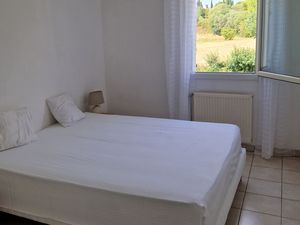 23472405-Ferienwohnung-8-Uzès-300x225-2