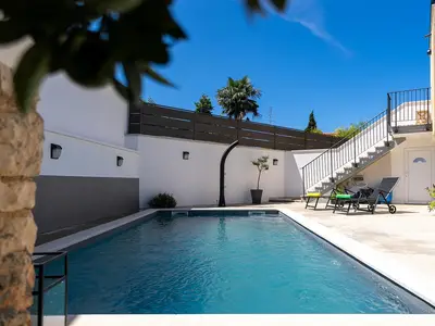 pool