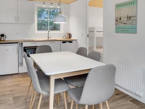 23761642-Ferienwohnung-5-Væggerløse-300x225-4