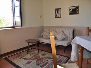 23079831-Ferienwohnung-2-Vagliagli-300x225-5