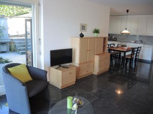 22214197-Ferienwohnung-4-Vairano-300x225-5