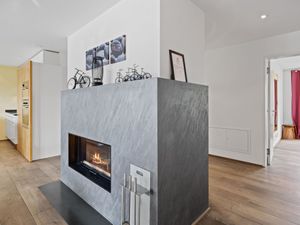 23837424-Ferienwohnung-6-Valbella-300x225-1