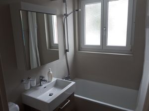 23860912-Ferienwohnung-6-Valbella-300x225-5