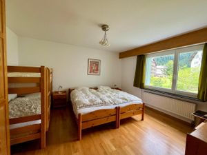 22307611-Ferienwohnung-6-Valbella-300x225-4