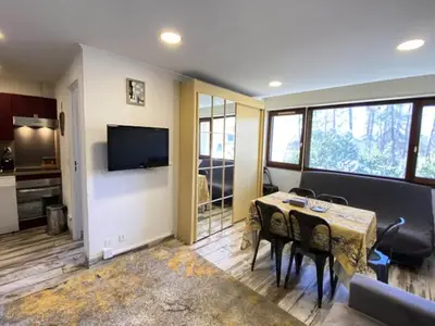 Ferienwohnung für 8 Personen (40 m²) in Valberg 1/10