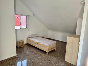 23976512-Ferienwohnung-4-Valencia-300x225-4