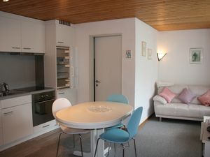 23490615-Ferienwohnung-2-Valens-300x225-0