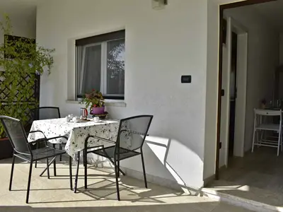 Ferienwohnung für 2 Personen (35 m²) in Valica 6/10