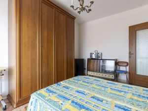 23867528-Ferienwohnung-5-Vallecrosia-300x225-4