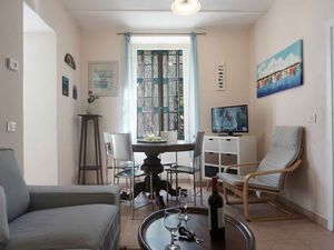 24056090-Ferienwohnung-6-Vallecrosia-300x225-3