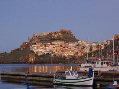 Castelsardo (11 km)