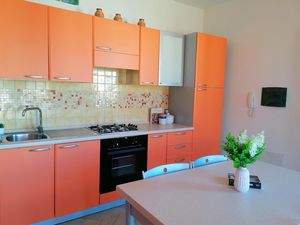 23676308-Ferienwohnung-3-Valledoria-300x225-5