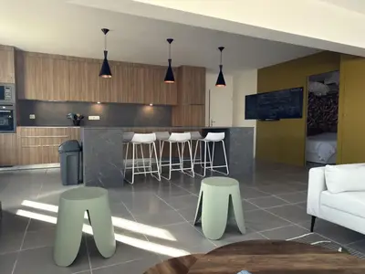 DiningRoom