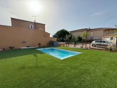 PoolOfHouse