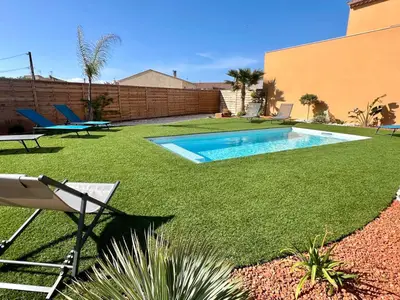 PoolOfHouse