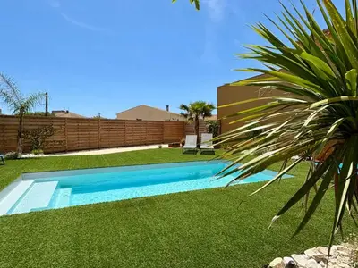 PoolOfHouse