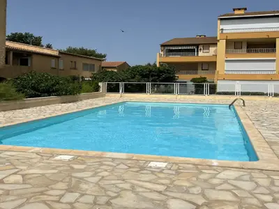 PoolOfHouse