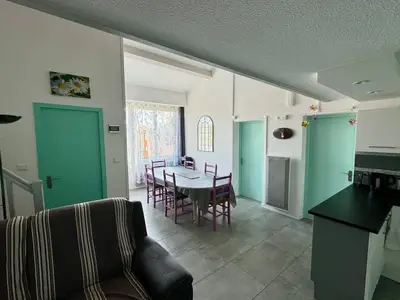 DiningRoom