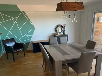 DiningRoom