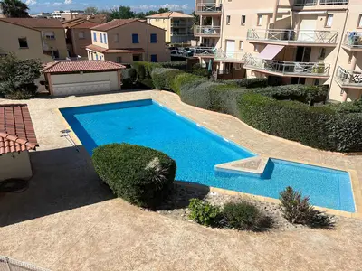 PoolOfHouse
