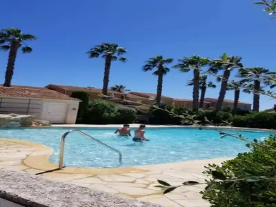 PoolOfHouse
