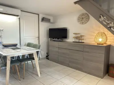 DiningRoom