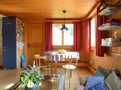 Ferienwohnung für 5 Personen in Valzeina 9/10
