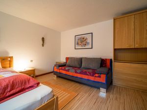 23896424-Ferienwohnung-5-Vandans-300x225-5