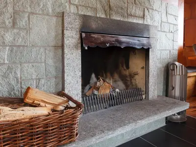Holz wird zur Verfügung gestellt