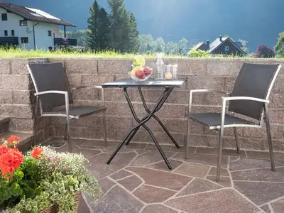 Sitzgelegenheit - Terrasse 2