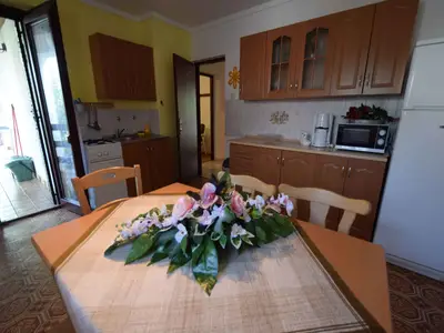 Ferienwohnung für 7 Personen (90 m²) in Vantacici 10/10
