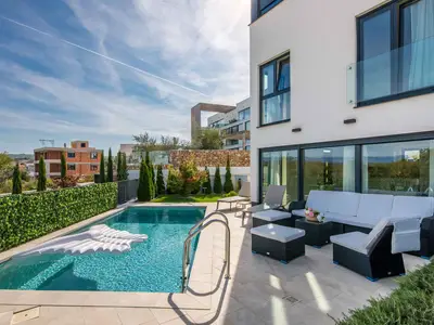 Ferienwohnung für 6 Personen (180 m²) in Vantacici 3/10