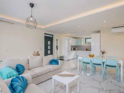 Ferienwohnung für 6 Personen (180 m²) in Vantacici 10/10