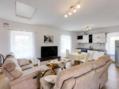 Ferienwohnung für 4 Personen (60 m²) in Rasopasno 1/10