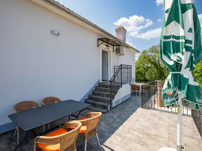 Ferienwohnung für 4 Personen (60 m²) in Rasopasno 6/10