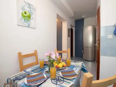 Ferienwohnung für 4 Personen (40 m²) in Vantacici 5/10