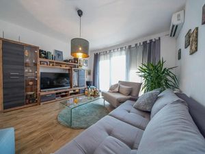 23937678-Ferienwohnung-4-Varazdin-300x225-3