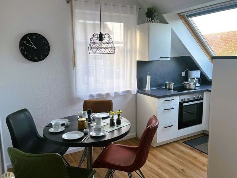 23283727-Ferienwohnung-4-Varel-800x600-0