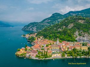 22231919-Ferienwohnung-4-Varenna-300x225-2