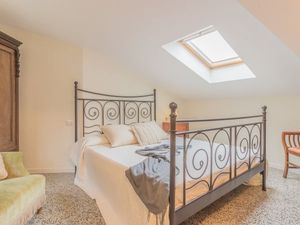 22232543-Ferienwohnung-3-Varenna-300x225-0