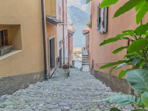 22490917-Ferienwohnung-4-Varenna-300x225-3