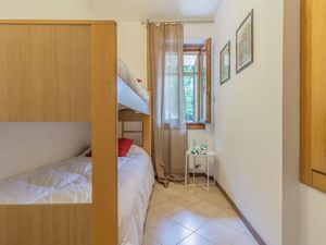 22633121-Ferienwohnung-6-Varenna-300x225-5