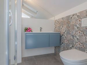 22232013-Ferienwohnung-4-Varenna-300x225-5